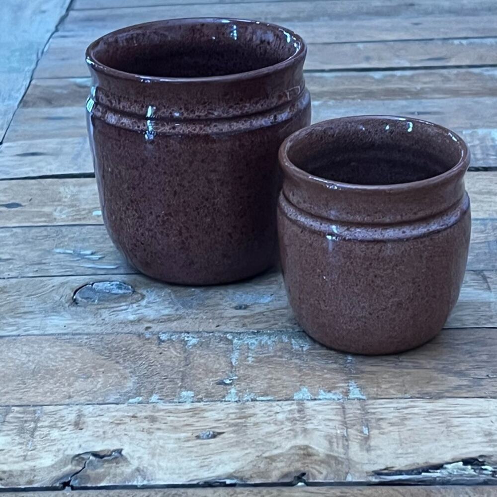 Vintage Stoneware Jars Set of 2 3.5" Tall Mottled Brown Glaze Signed
